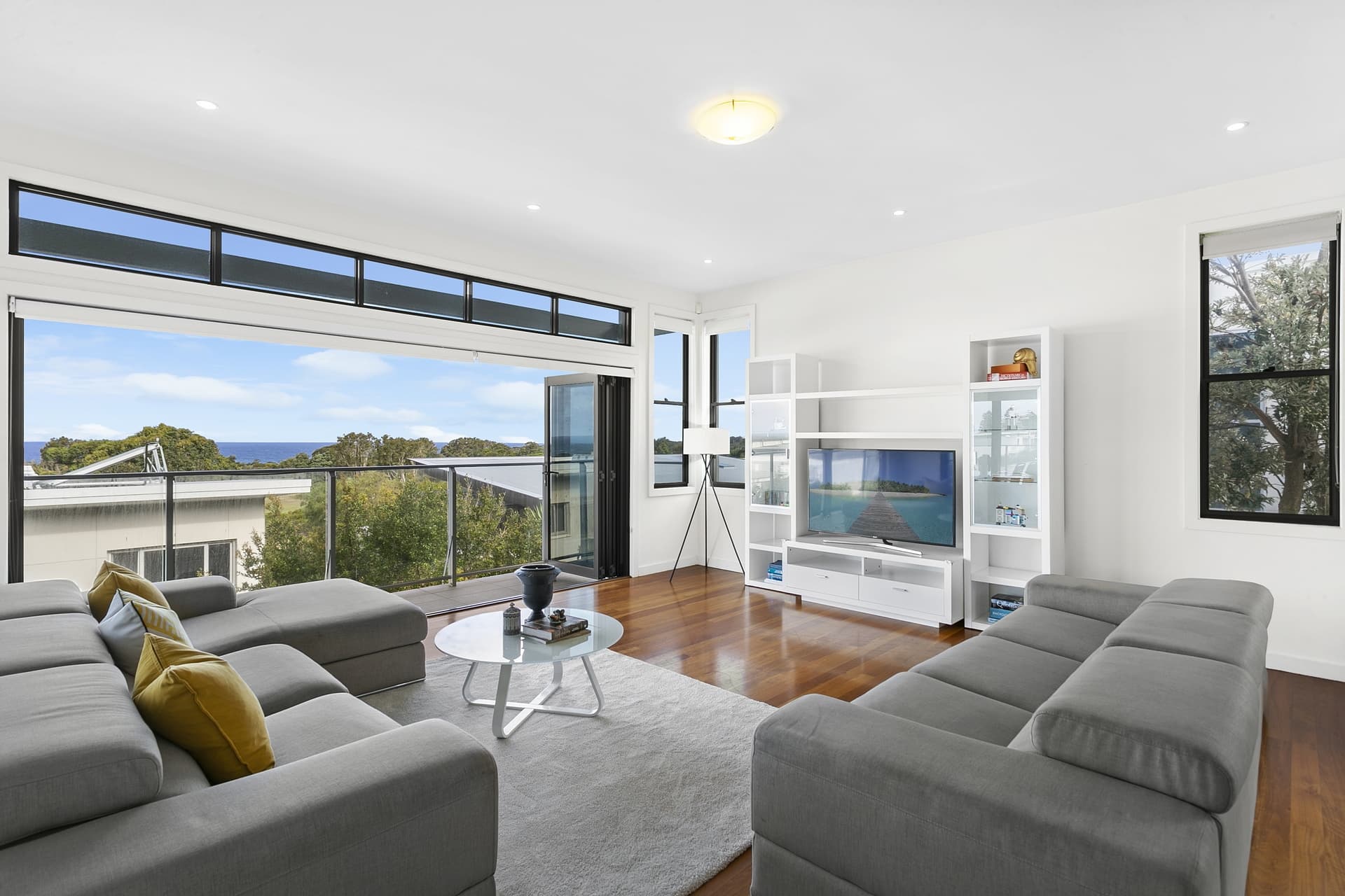 14 Ewing Avenue, Little Bay - Image 1