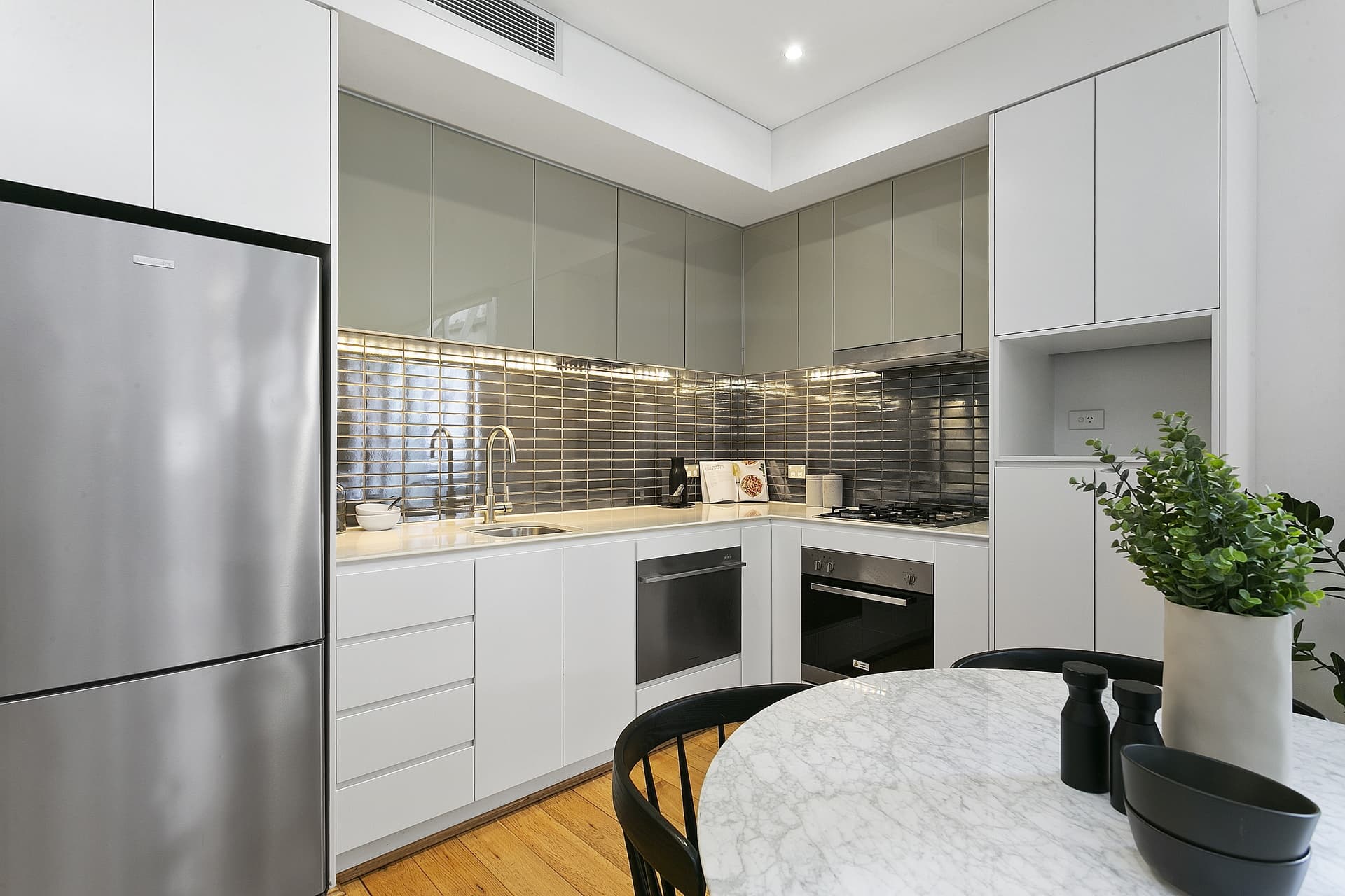 301A/797 Botany Road, Rosebery - Thumbnail 3