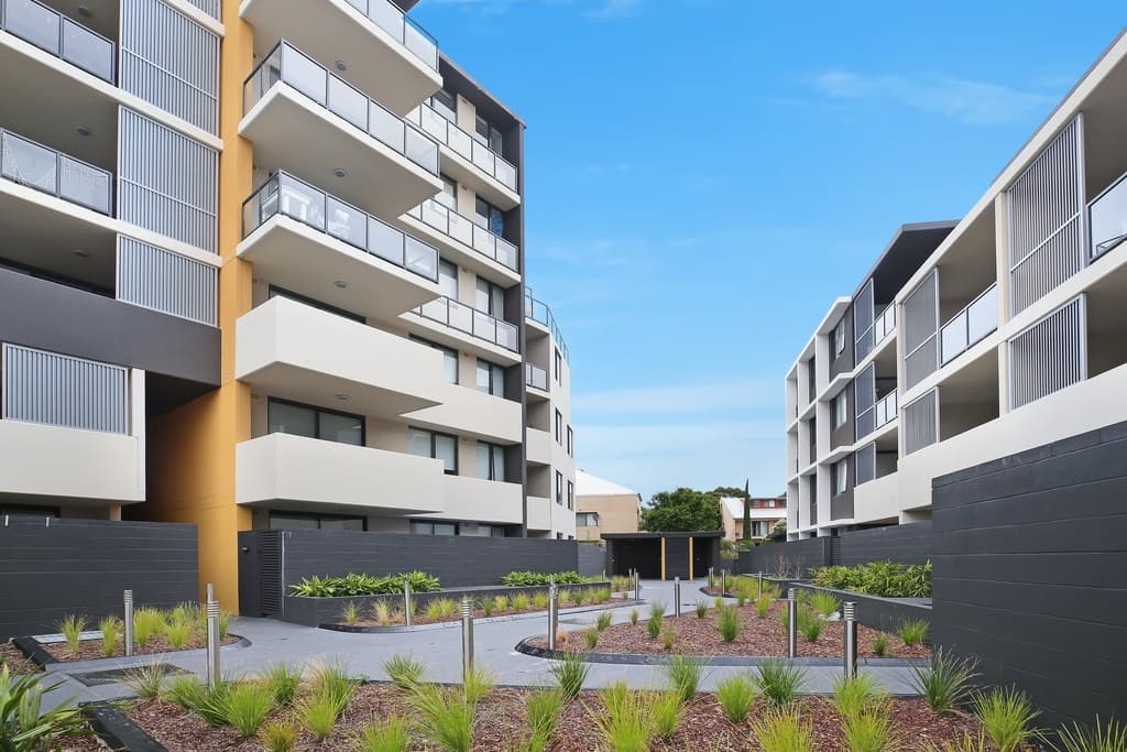 63/15-19 Edgehill Avenue, Botany - Image 1