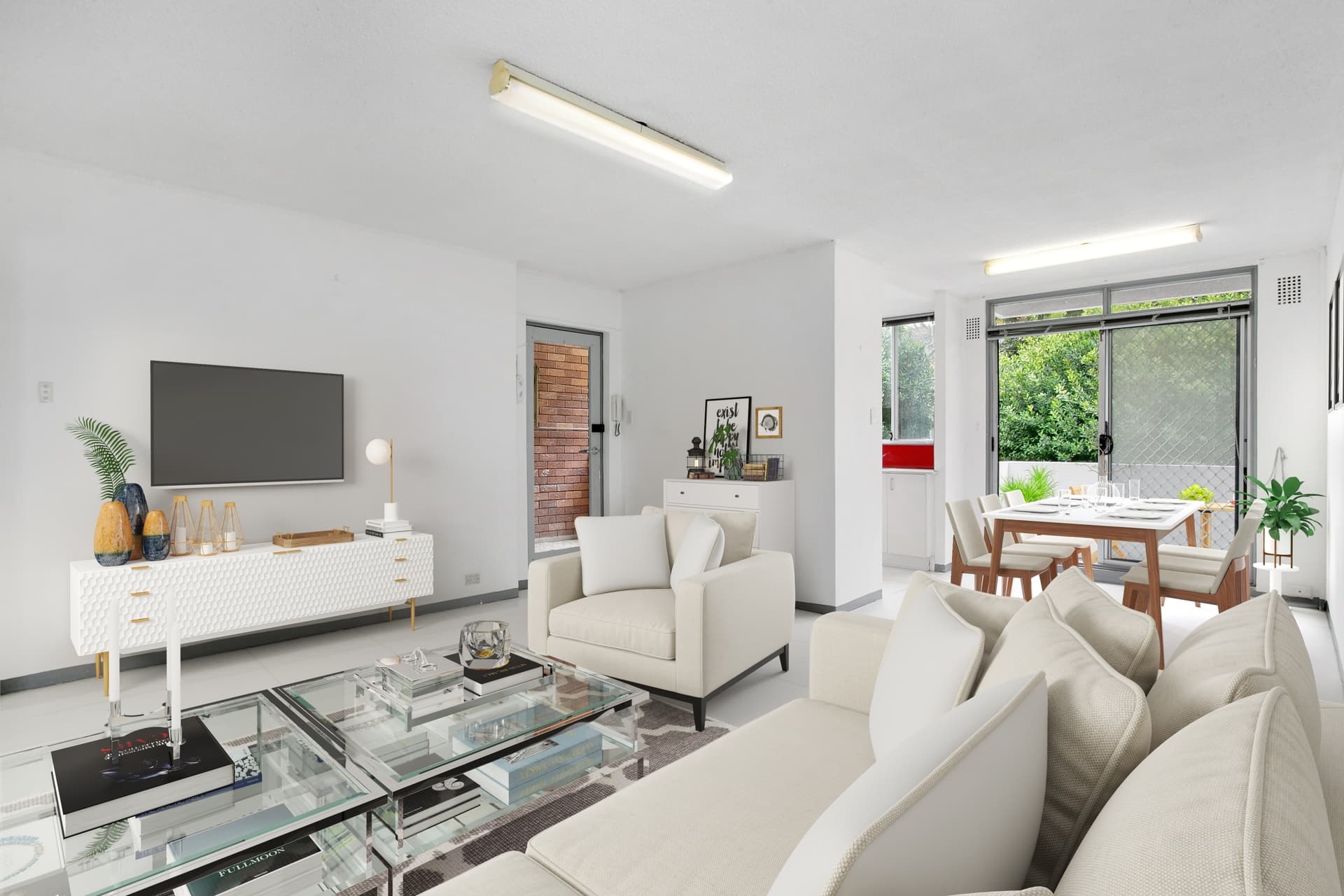 10/62 Mascot Drive, Eastlakes - Image 1