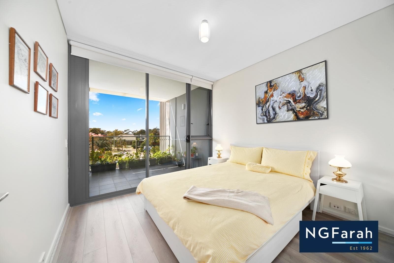 203/2-8 Pine Avenue, Little Bay - Thumbnail 3