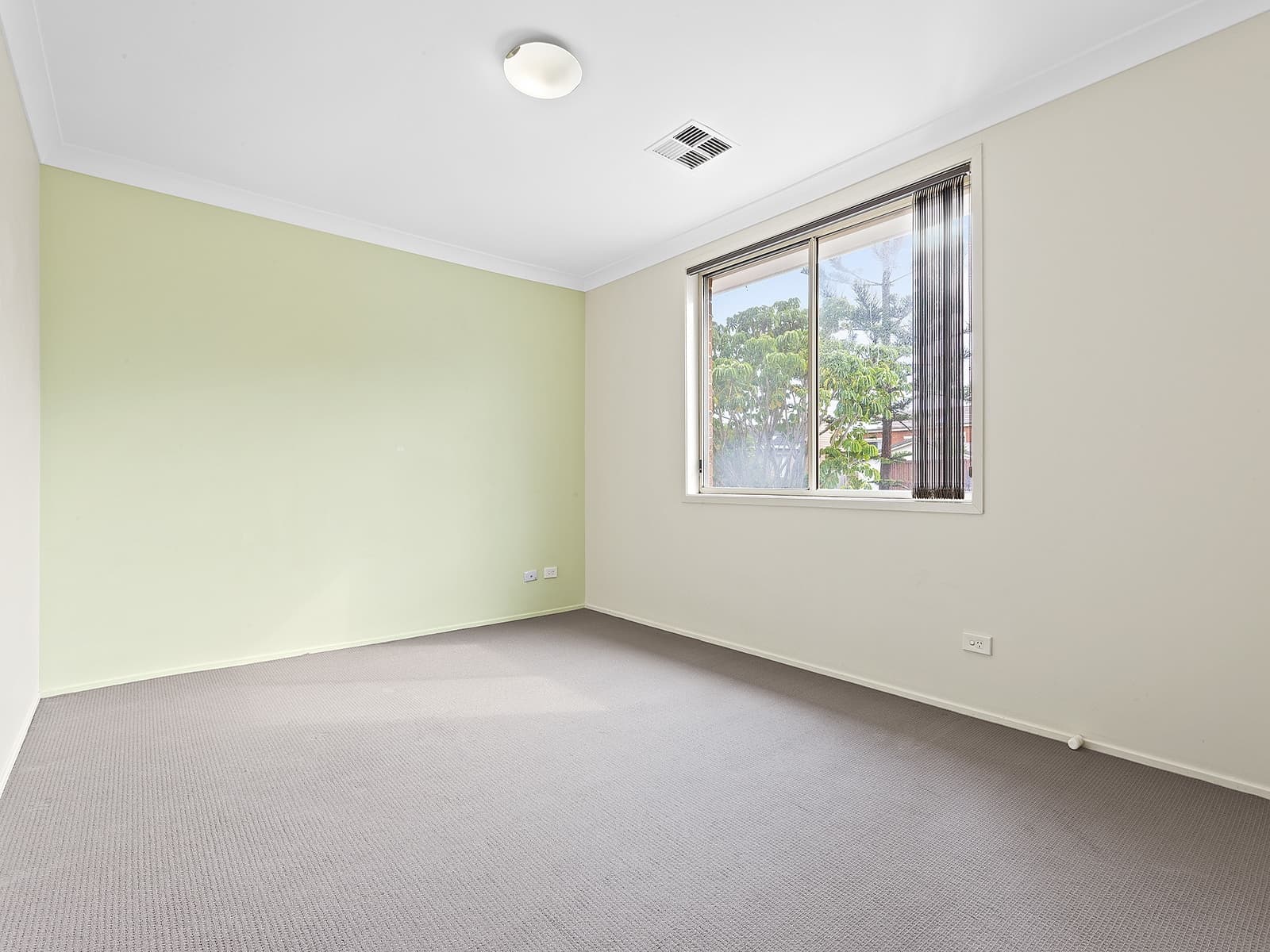 19 Lasseter Avenue, Chifley - Thumbnail 8
