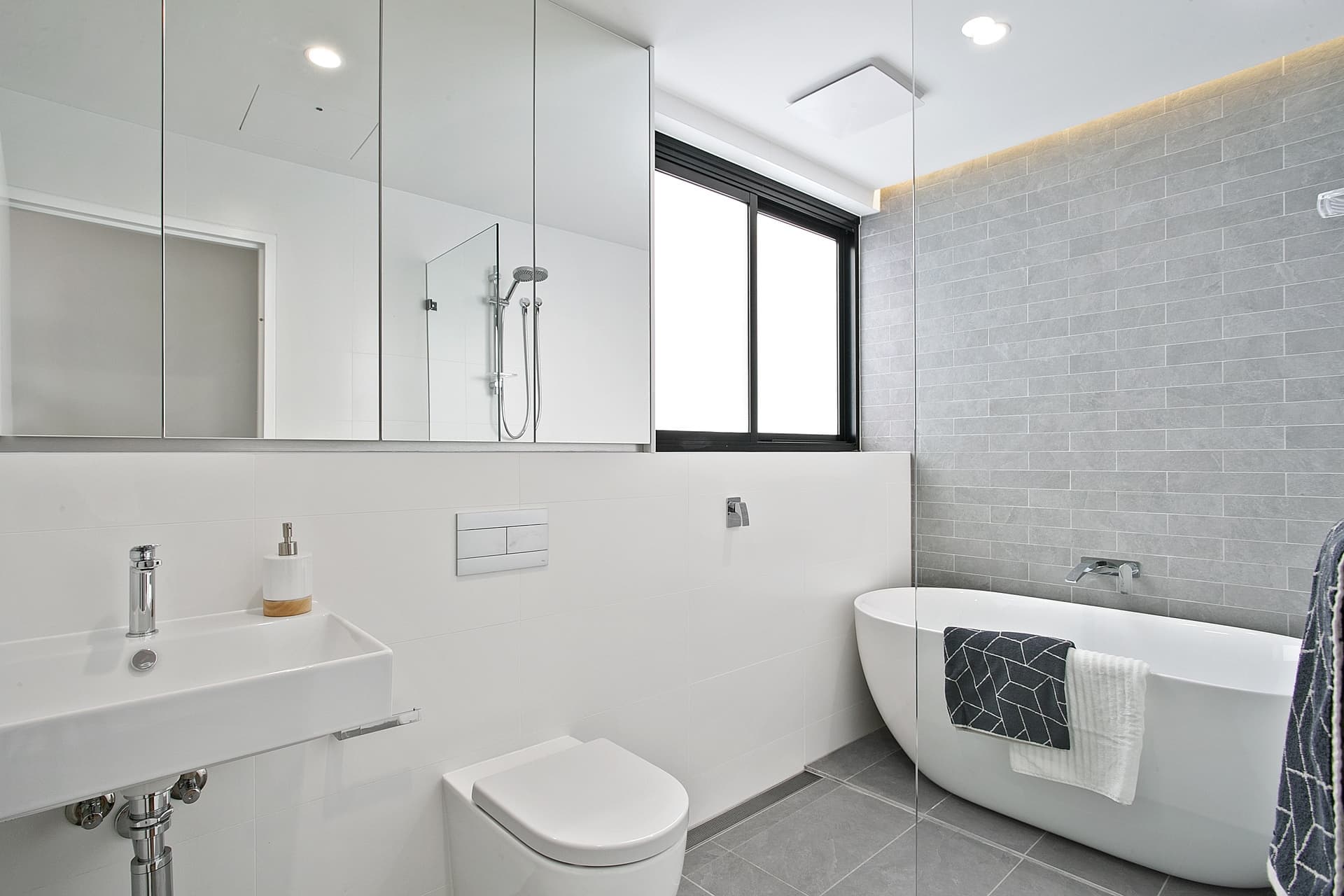 58 Mascot Drive, Eastlakes - Thumbnail 7