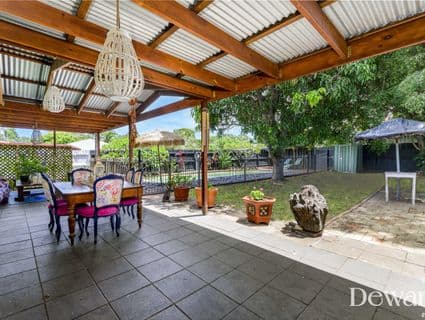 17 Dwyer Street, Beachmere - Thumbnail 4