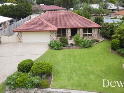 24 Riverside Circuit, Bellmere - Image 1