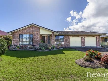 34 Camellia Drive, Bongaree - Image 1