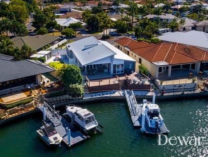 4 Swordfish Place, Banksia Beach - Thumbnail 2