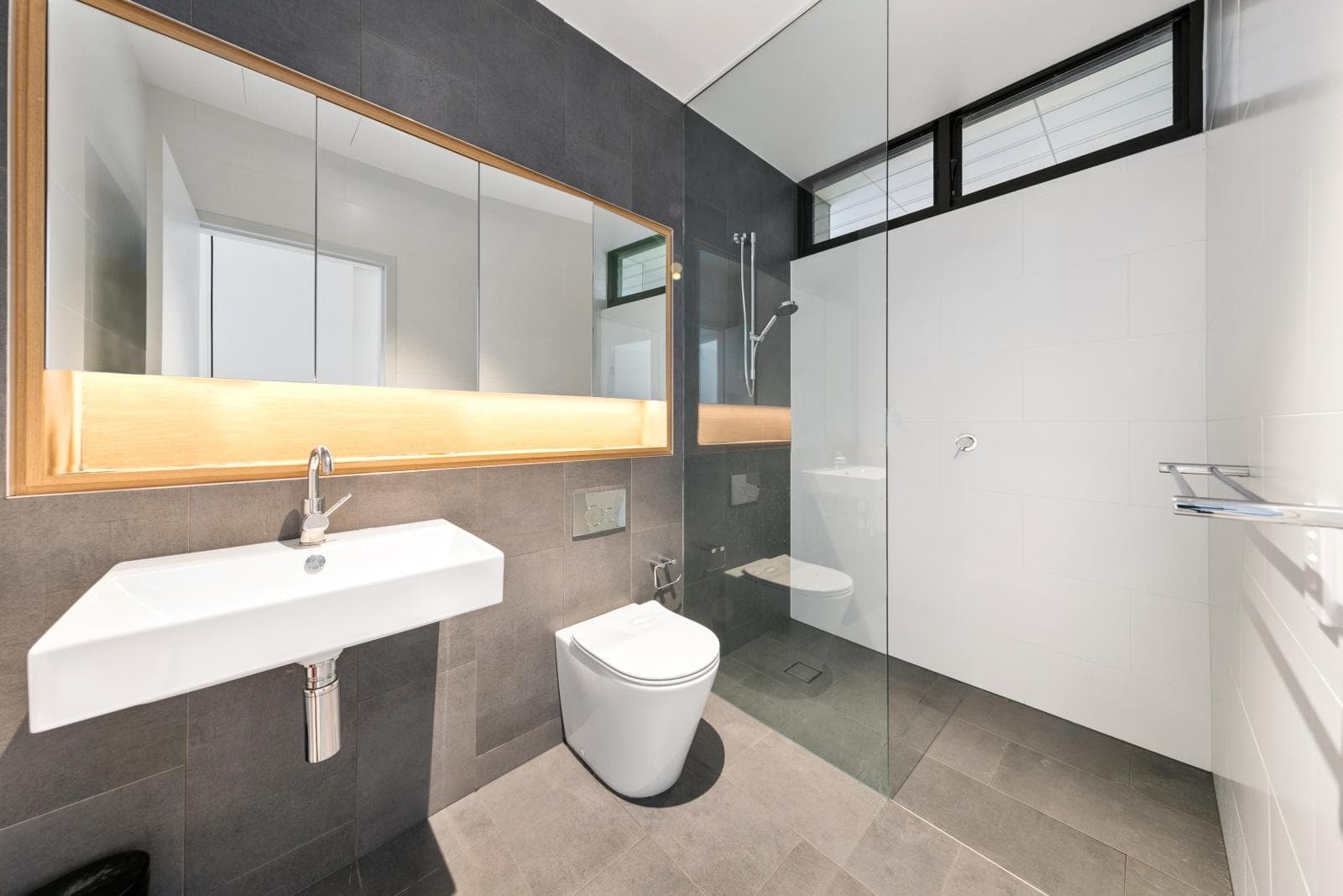 103/2 Galaup Street, Little Bay - Thumbnail 5