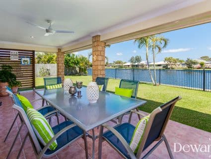74 Biggs Avenue, Beachmere - Thumbnail 3
