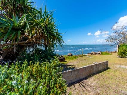 77 Biggs Avenue, Beachmere - Thumbnail 7