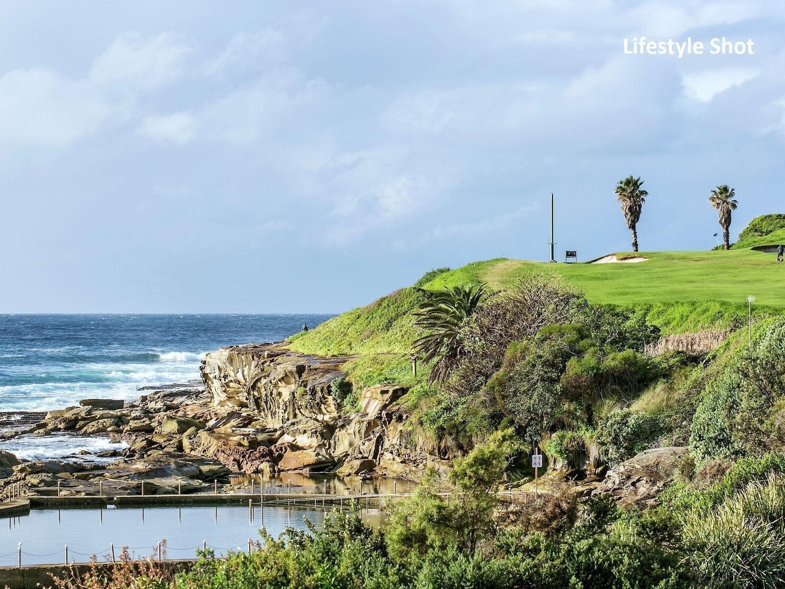 412/1-9 Pine Avenue, Little Bay - Thumbnail 2