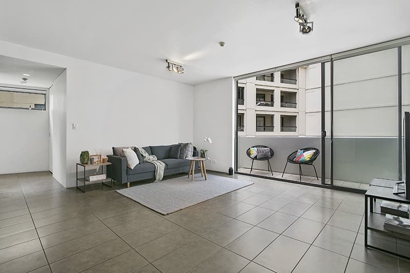 2/33 Reservoir Street, Surry Hills - Image 1