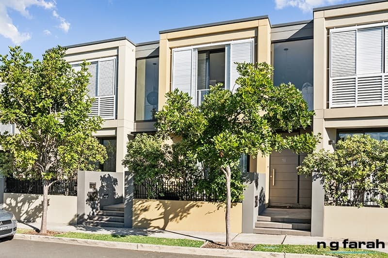 14 Florey Crescent, Little Bay - Image 1