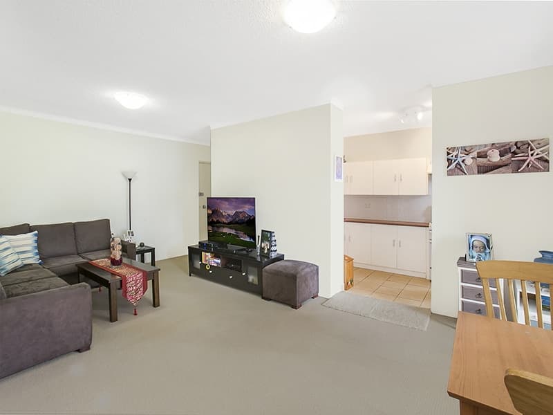 25/15 Grace Campbell Crescent, Hillsdale - Thumbnail 2