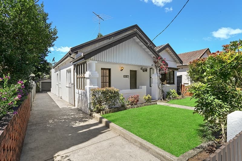 23 Leonard Avenue, Kingsford - Image 1