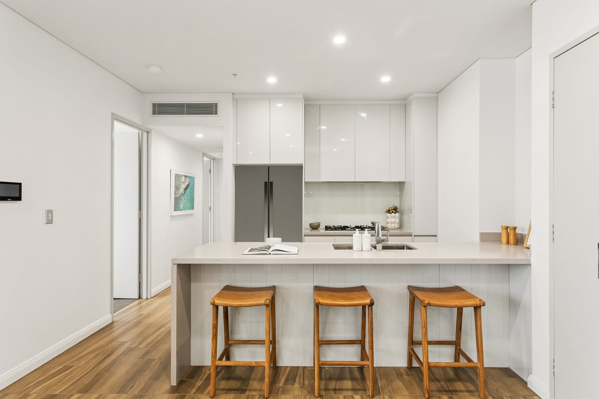 913/15 Howard  Avenue, Dee Why NSW 2099, Dee Why - Thumbnail 2