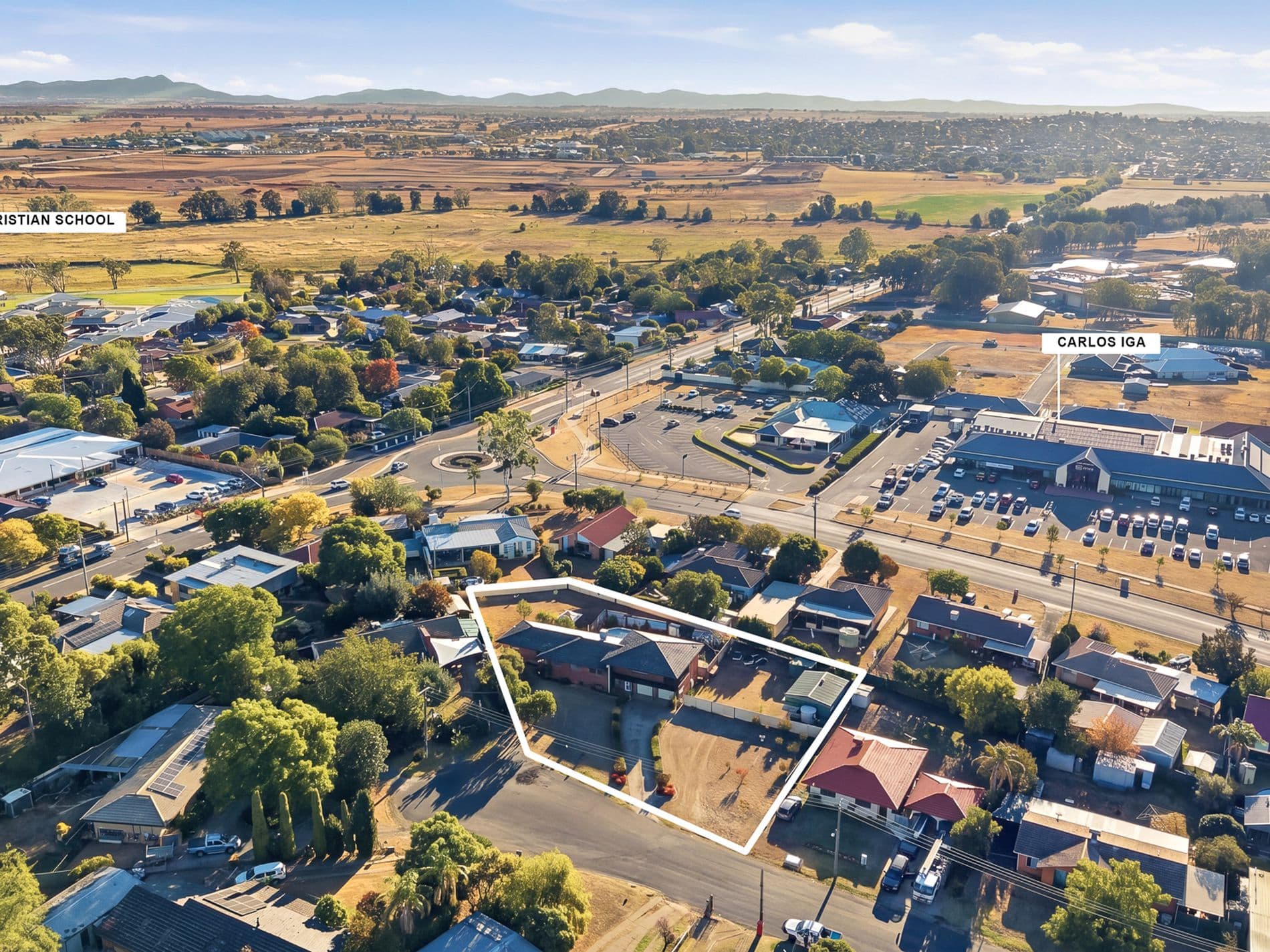 11 Mcdonald Crescent, Tamworth - Image 1