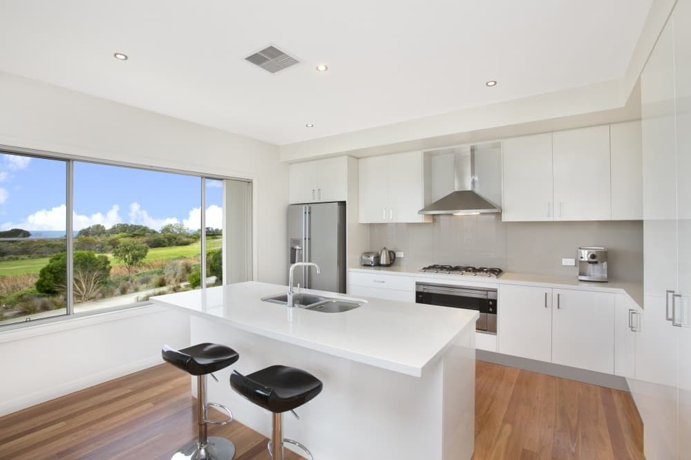 9 Meyler Close, Little Bay - Thumbnail 4