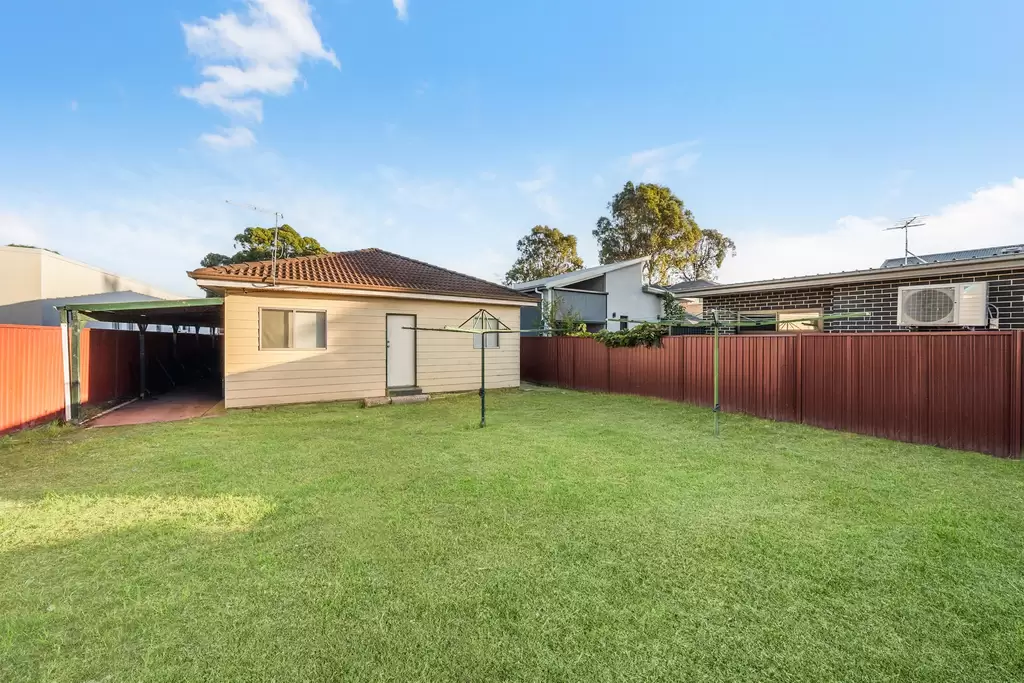 42 Endeavour Road, Georges Hall, Georges Hall - Image 1