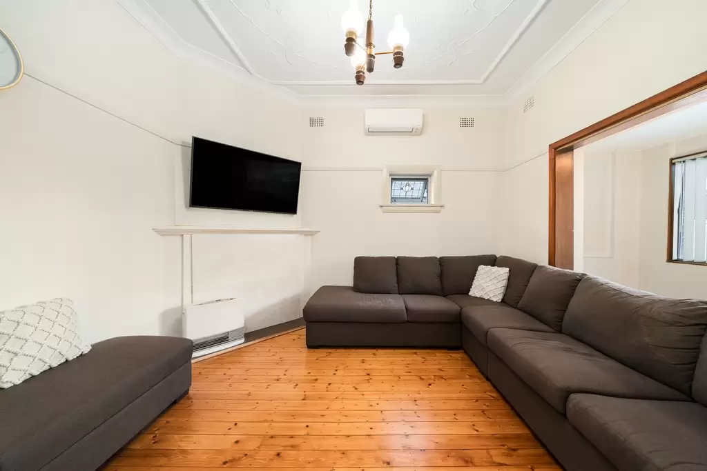 28 Bazentin Street, Belfield, Belfield - Thumbnail 2