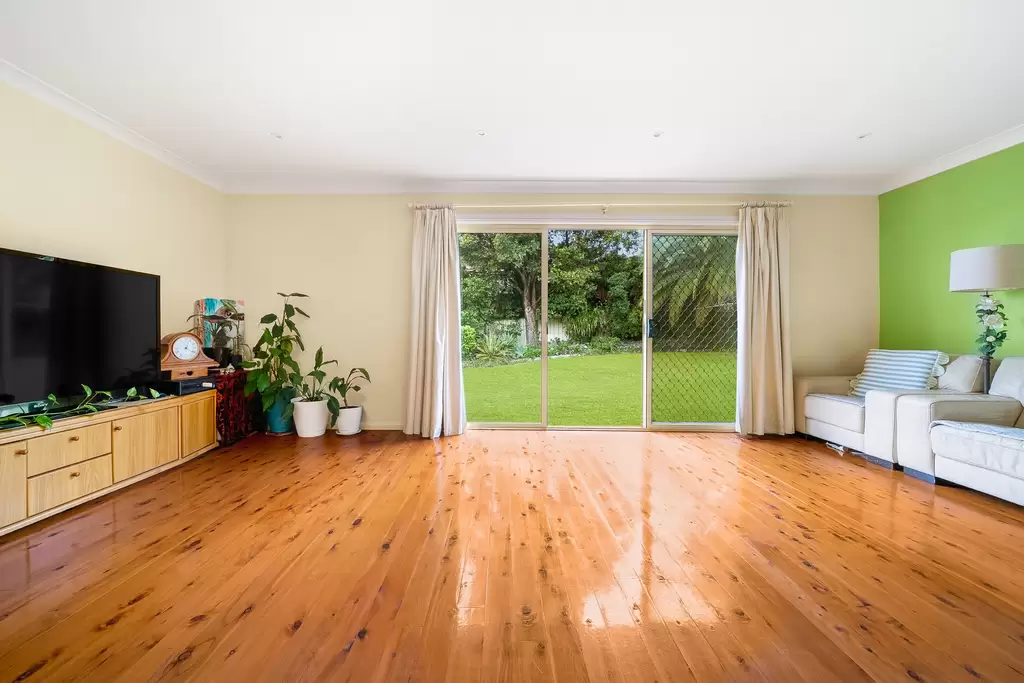 9 Oxley Avenue, Castle Hill, Castle Hill - Thumbnail 5