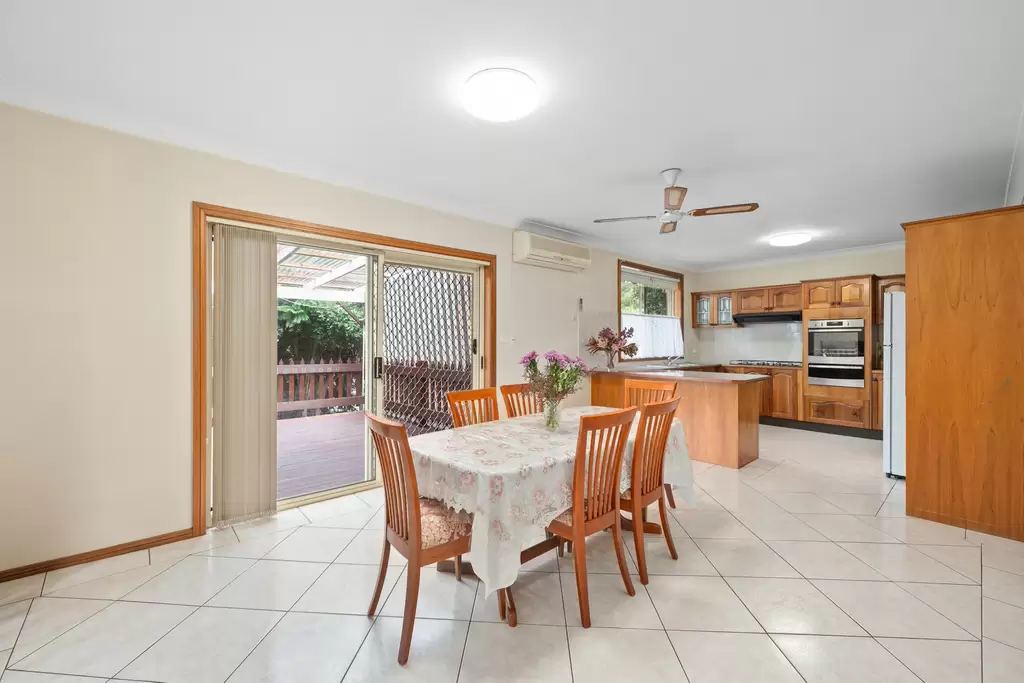 6 Cole Avenue, Baulkham Hills, Baulkham Hills - Thumbnail 4