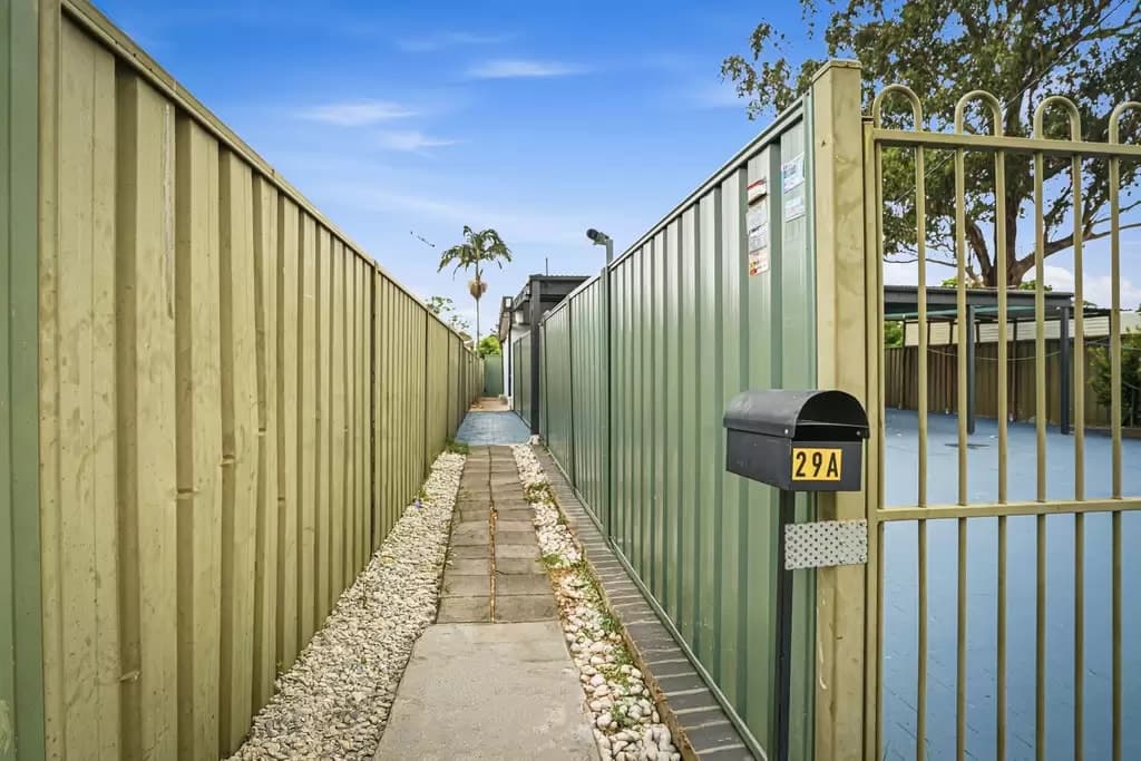 29 & 29A William Street, Blacktown, Blacktown - Thumbnail 3