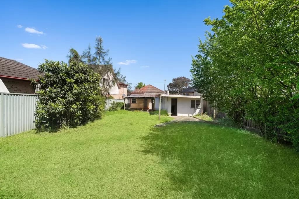55 Stacey Street, Bankstown, Bankstown - Thumbnail 4