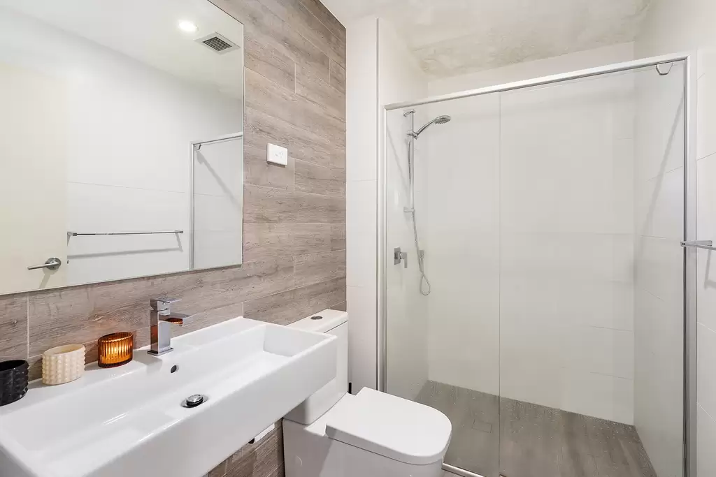 111/203 Birdwood Road, Georges Hall, Georges Hall - Thumbnail 4