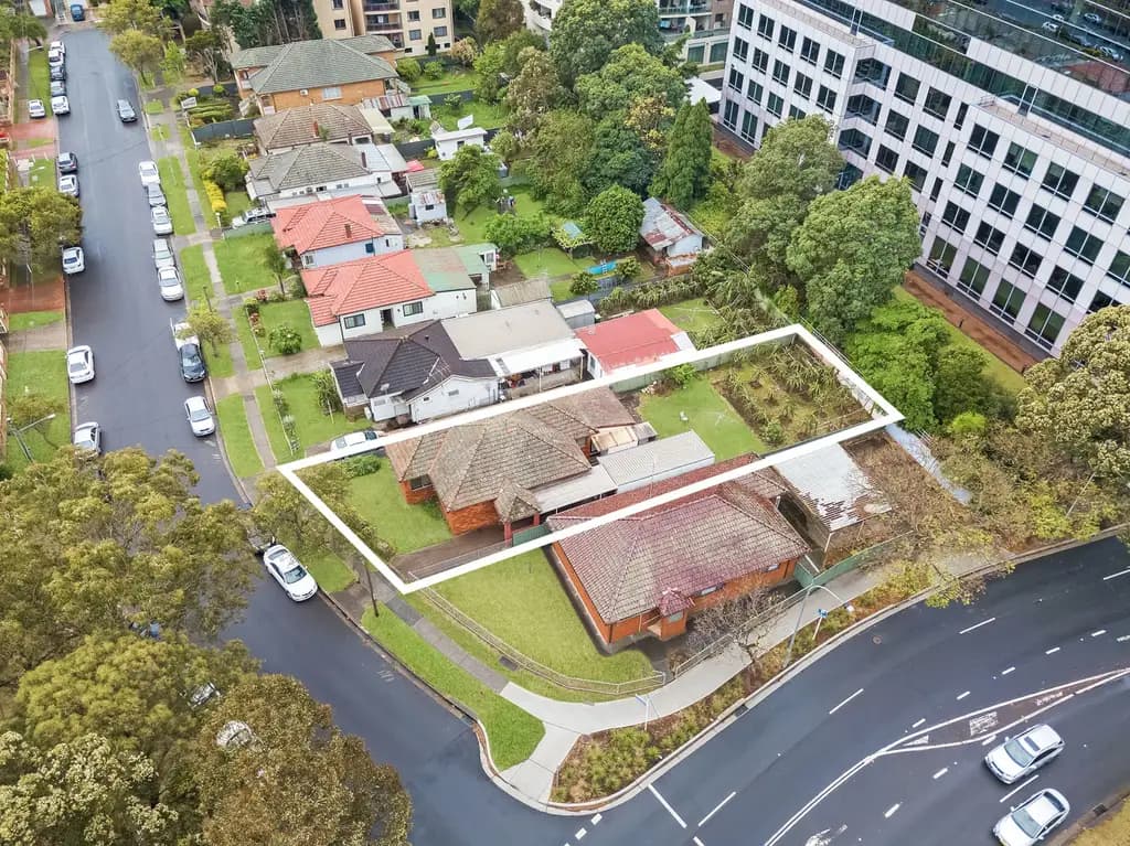 13 & 19 Bungalow Crescent, Bankstown, Bankstown - Thumbnail 2