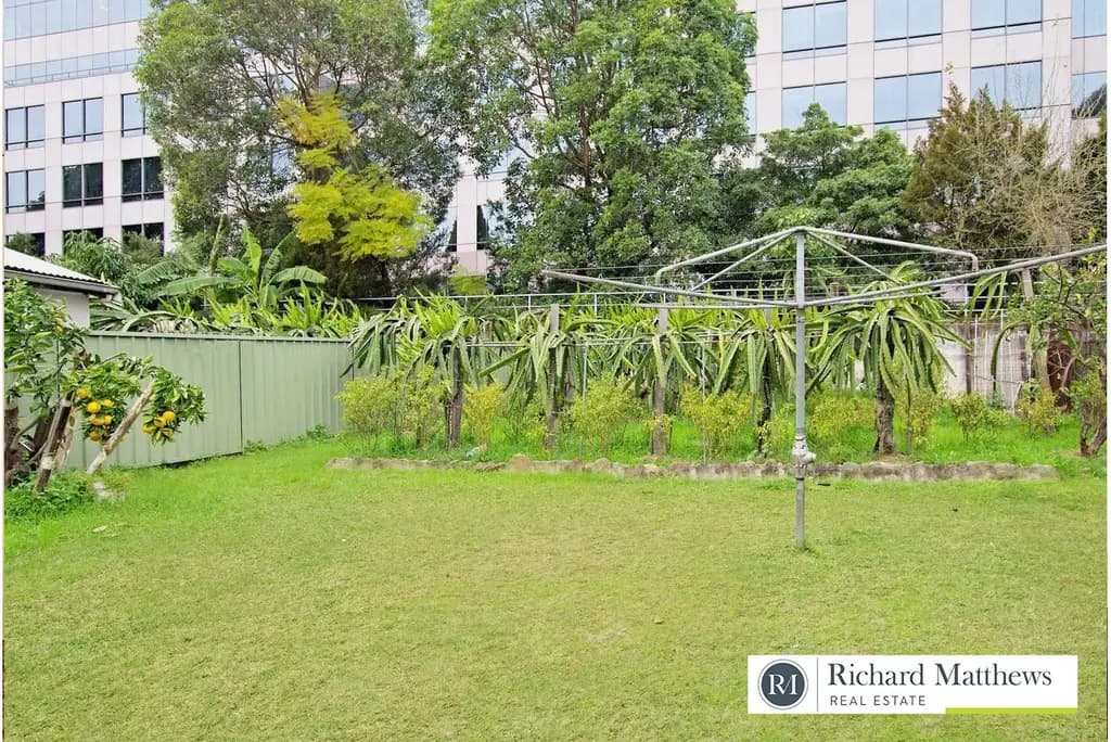 13 & 19 Bungalow Crescent, Bankstown, Bankstown - Thumbnail 6