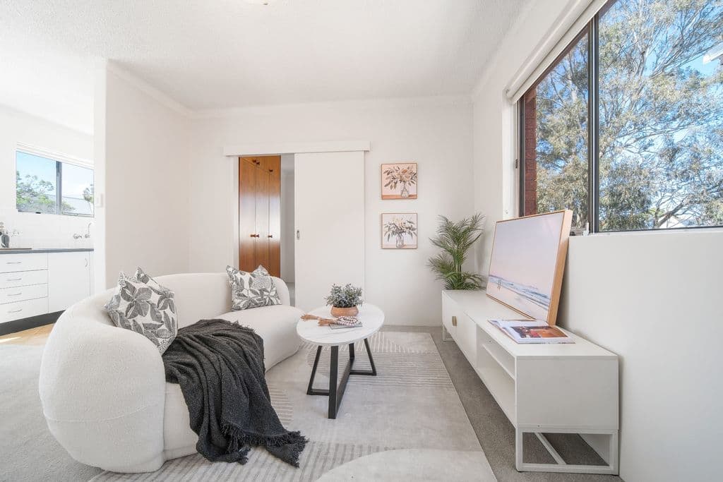 5/31D Charles Street, Forest Lodge - Image 1