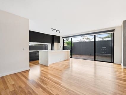 25A King Street, Essendon - Thumbnail 3