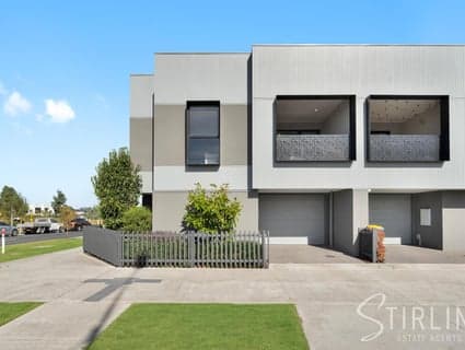 53 Edgar Avenue, Cranbourne South - Image 1