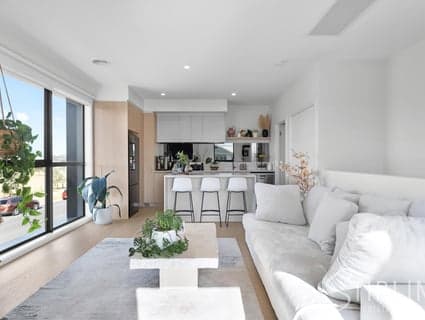 53 Edgar Avenue, Cranbourne South - Thumbnail 2