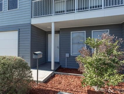 16 Wattlebird Crescent, Elermore Vale - Thumbnail 2