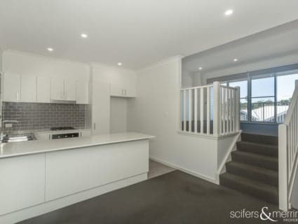 16 Wattlebird Crescent, Elermore Vale - Thumbnail 6