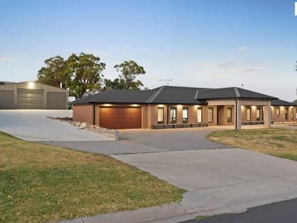 32 Shinners Close, Bunyip - Thumbnail 4