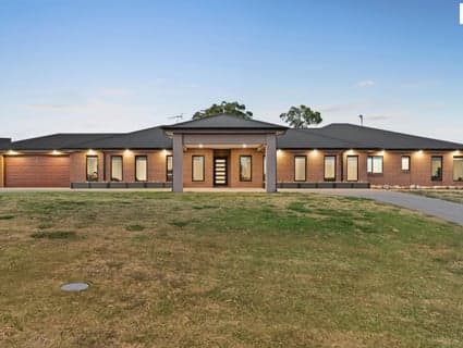 32 Shinners Close, Bunyip - Thumbnail 5