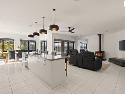 32 Shinners Close, Bunyip - Thumbnail 6
