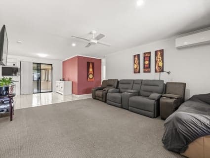 51 Martin Street, Point Vernon - Thumbnail 3