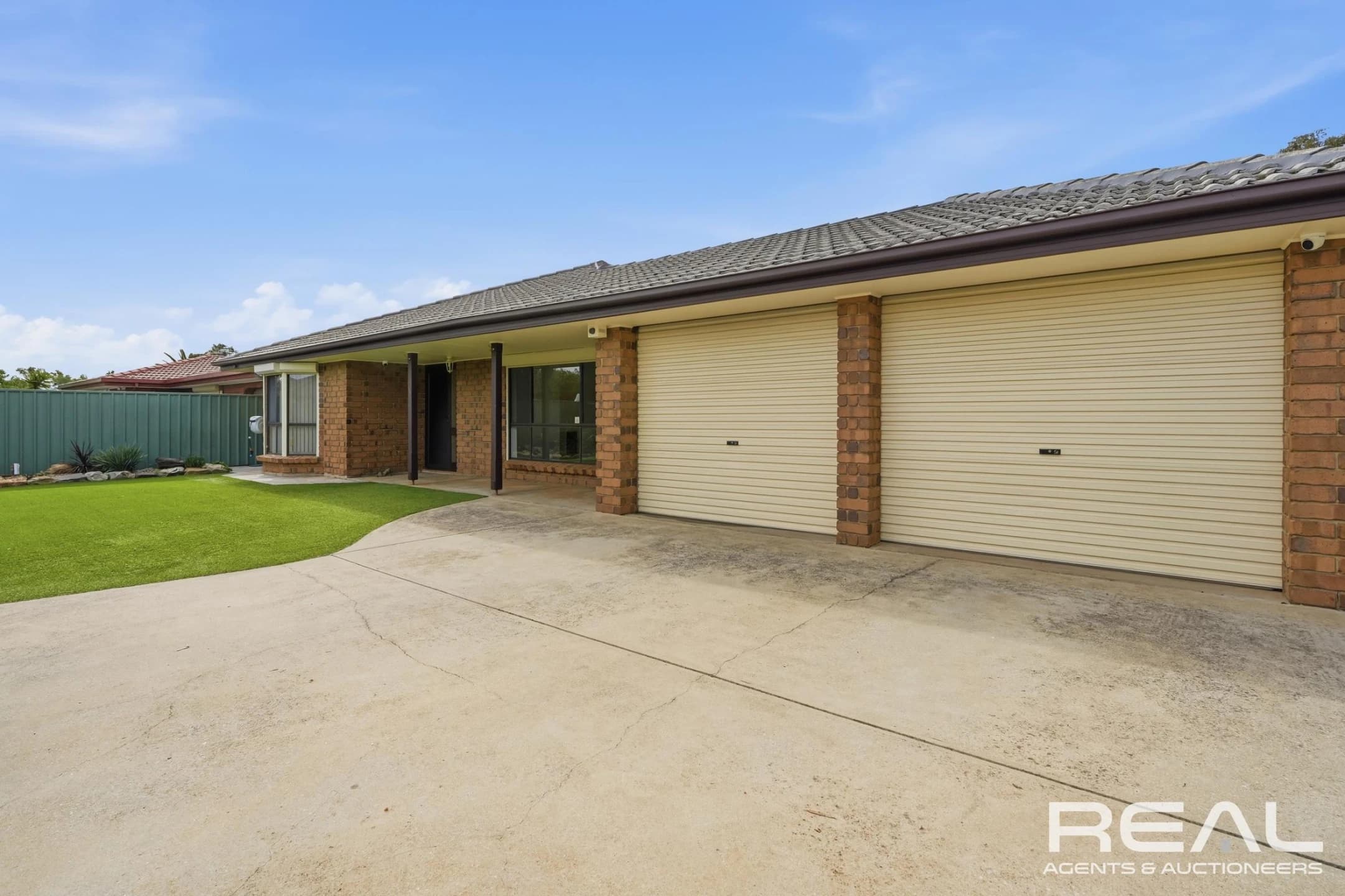 165 Shepherdson Road, Parafield Gardens SA 5107, Parafield Gardens - Image 1