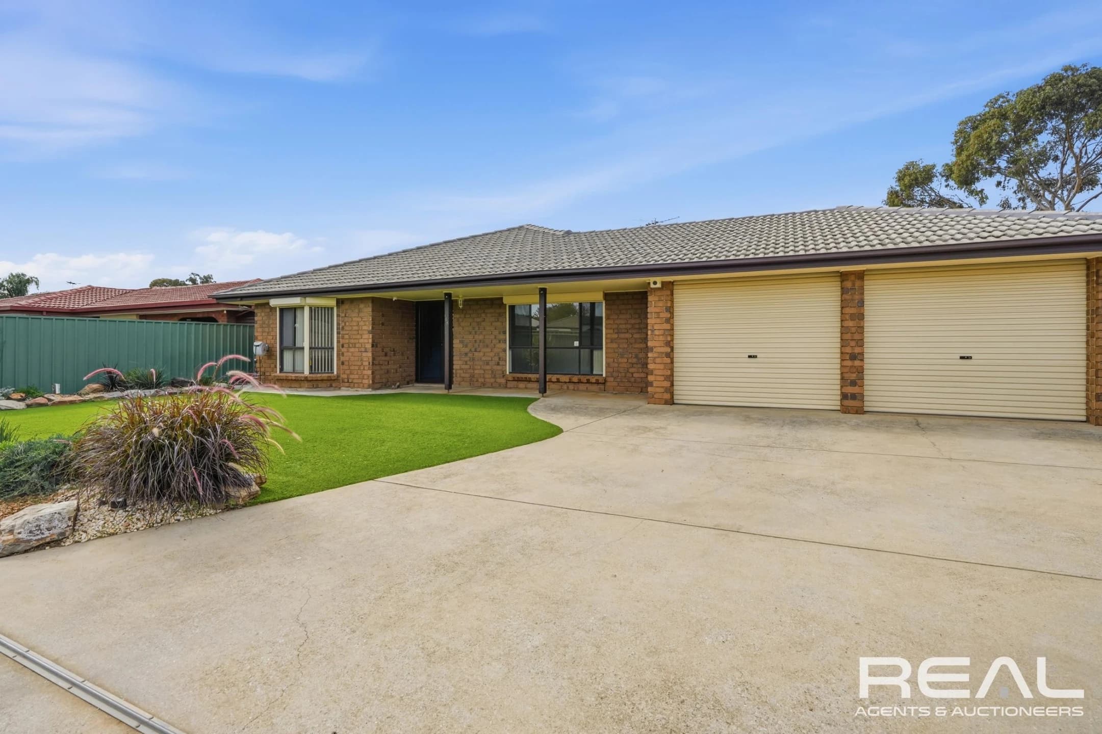 165 Shepherdson Road, Parafield Gardens SA 5107, Parafield Gardens - Thumbnail 3