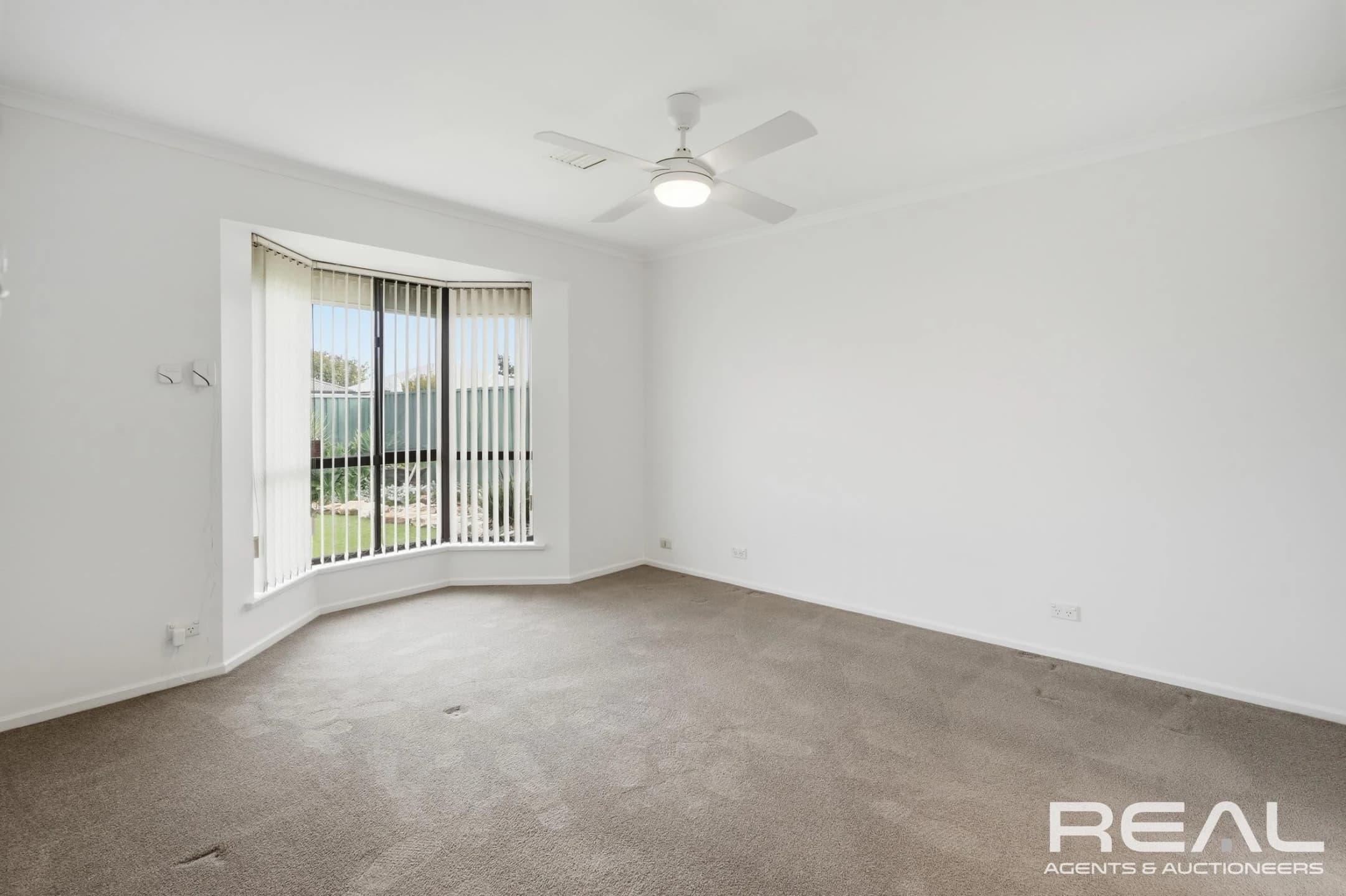 165 Shepherdson Road, Parafield Gardens SA 5107, Parafield Gardens - Thumbnail 5