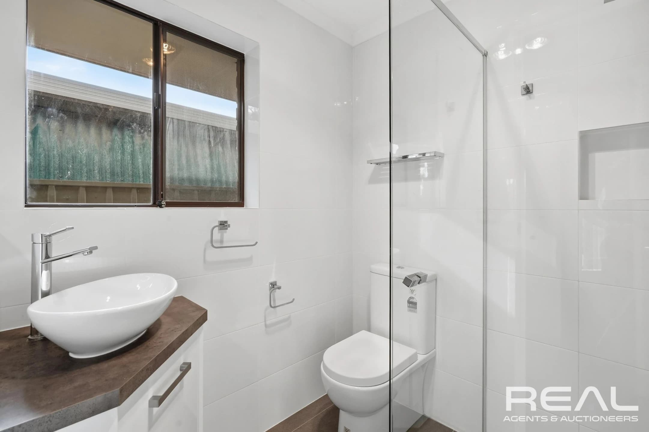 165 Shepherdson Road, Parafield Gardens SA 5107, Parafield Gardens - Thumbnail 7
