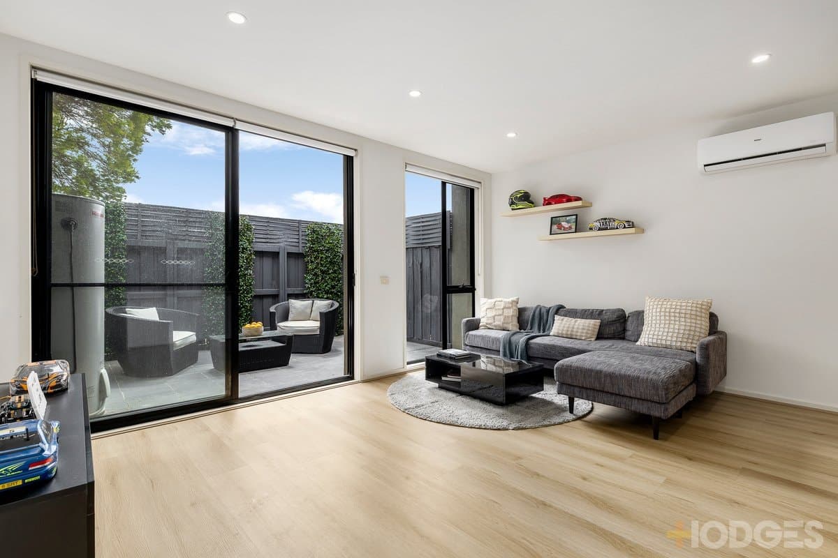 13 / 95 Highett Road, Hampton, VIC, 3188, Hampton - Thumbnail 2