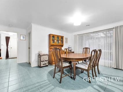 404, Cranbourne West - Thumbnail 6
