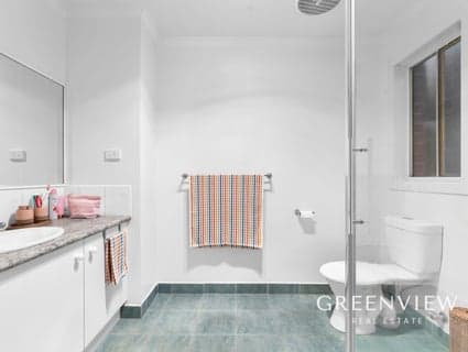404, Cranbourne West - Thumbnail 8