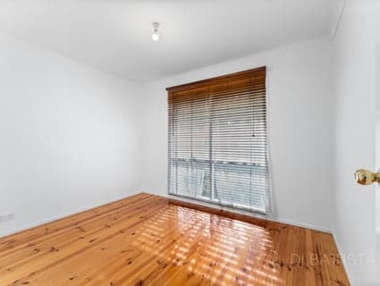 4 Harper Close, Craigieburn - Thumbnail 2