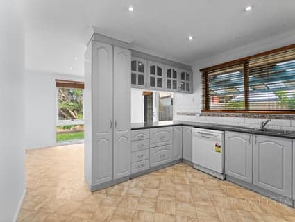 4 Harper Close, Craigieburn - Thumbnail 8